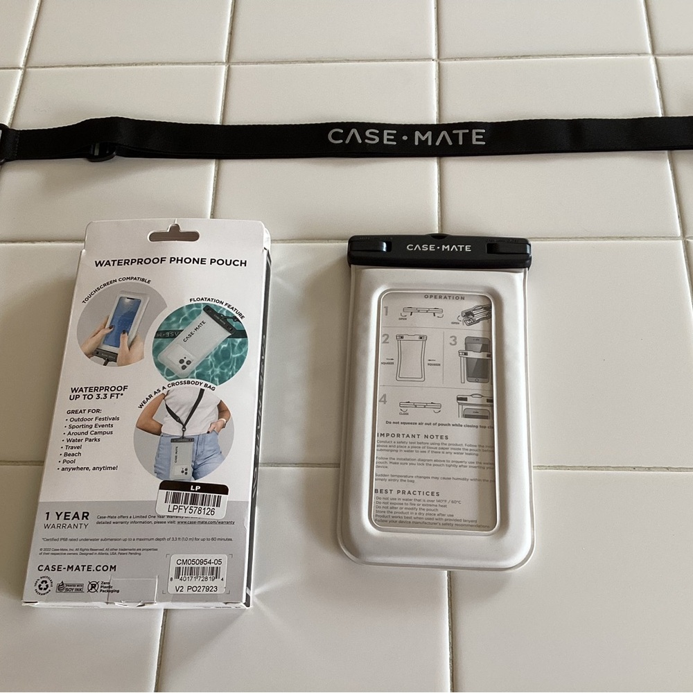 Case Mate Waterproof Floating Phone Pouch Touchscreen Compatible - Picture 3 of 7